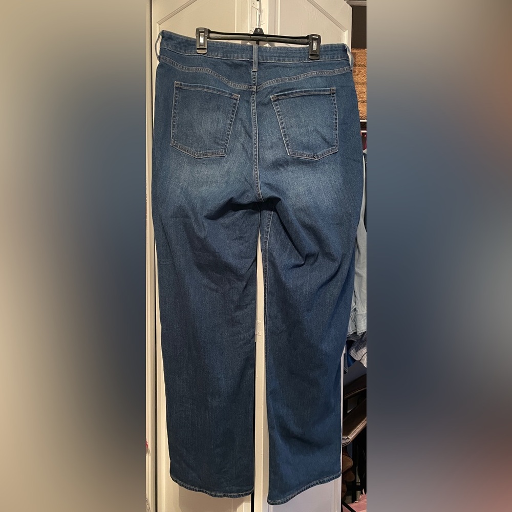 Old Navy High Rise Wow Wide Leg Jeans* - Picture 3 of 5